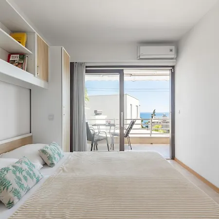 Enyoj Marjan, Beaches&view