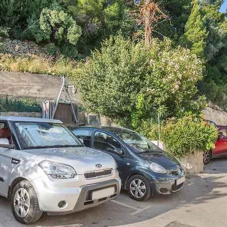 Enyoj Marjan, Beaches&view Appartement *