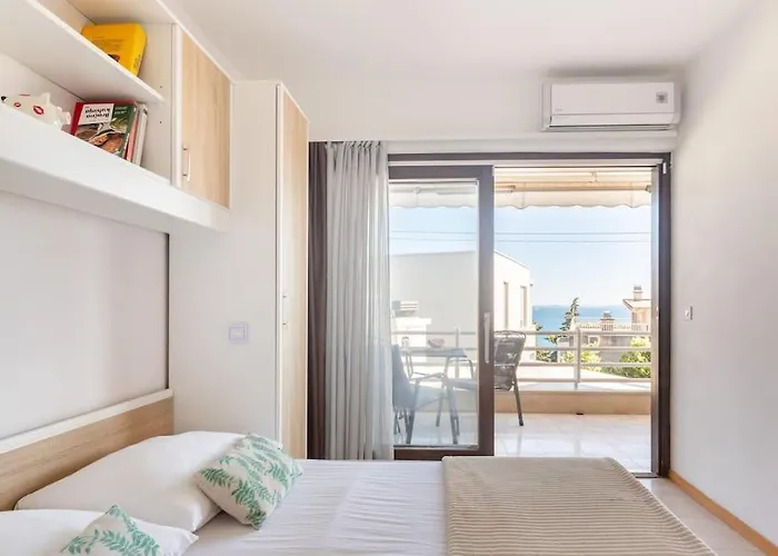 Enyoj Marjan, Beaches And View Apartment *