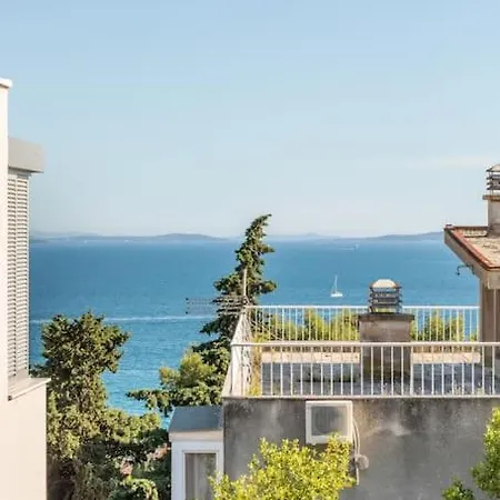 아파트 Enyoj Marjan, Beaches And View *