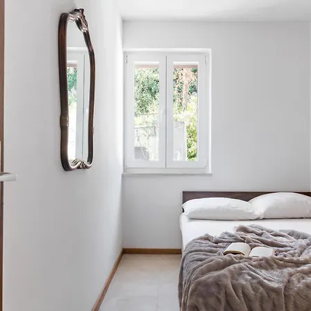 Apartman Enyoj Marjan, Beaches And View *