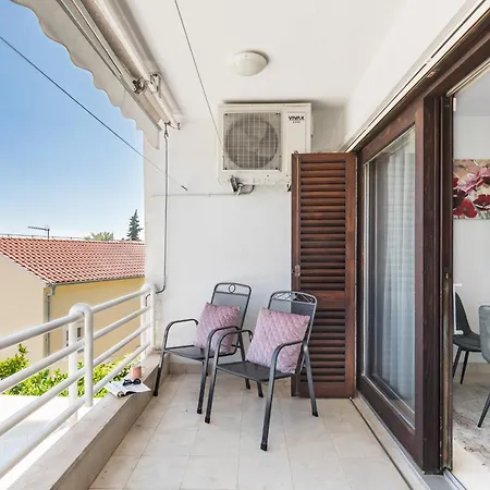 Enyoj Marjan, Beaches&view *