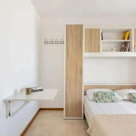 Enyoj Marjan, Beaches&view